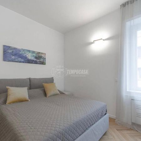 Milano: Incantevole Appartamento In Pieno Centro - Fancy Yellow Apartments Milão Exterior foto